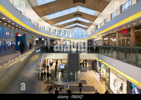 dh UNION SQUARE ABERDEEN modernes Einkaufszentrum Mall uk Arcade Inneneinrichtung im Einzelhandel Stockfoto