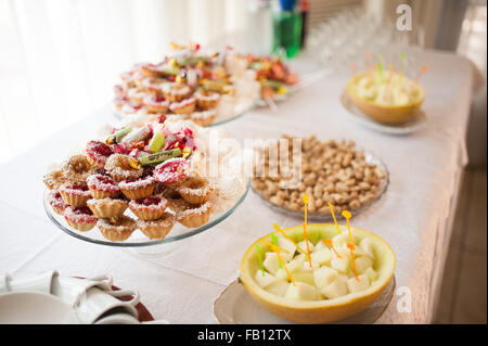 Bankett Hochzeitstafel auf Abendempfang Stockfoto