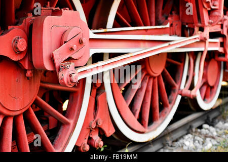 Industrielle Schuss mit alten Dampf Zug Antriebsrad Mechanismus Stockfoto