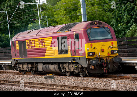 Klasse 67 Diesellok in Englisch-walisischen und schottischen Eisenbahn Lackierung. Stockfoto