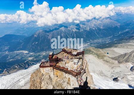 Vogelperspektive Blick auf Berg Besucherzentrum, Aiguille du Midi, Frankreich Stockfoto