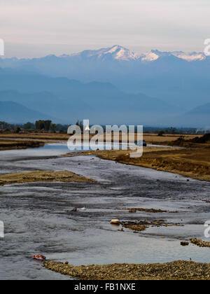 Die malerische Landschaft von Mandalay und seinen schneebedeckten Bergen, nördlichen Myanmar Stockfoto