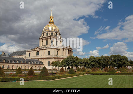 Die Eglise du Dôme in Paris, die letzte Ruhestätte von Napoleon Bonaparte. Stockfoto