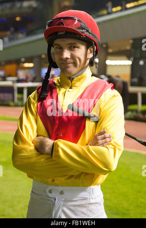 Dubai, Vereinigte Arabische Emirate. 7. Januar 2016. Jockey Richard Mullen vor Rennen 3 Thourghbreds Handicap 100-113 bei Meydan Credit bewertet: Tom Morgan/Alamy Live News Stockfoto