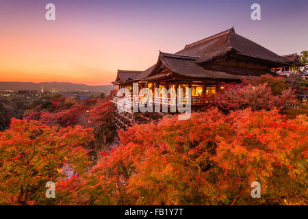 Kyoto, Japan im Kiyomizu-Dera Tempel während der Herbstsaison. Stockfoto