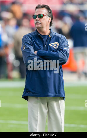 3. Dezember 2016: St. Louis Rams head Coach Jeff Fisher vor der NFL Football-Spiel zwischen den St. Louis Rams und die San Francisco 49ers im Levi's-Stadion in Santa Clara, Kalifornien. Die Rams verloren die die 49ers 19-16. Damon Tarver/Cal-Sport-Medien Stockfoto