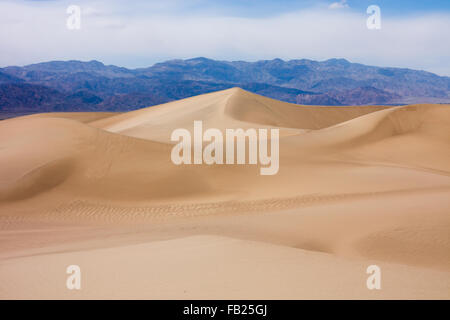 Sanddünen im Death Valley in Kalifornien Stockfoto