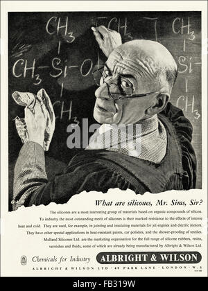 Original volle Seite vintage Advert von 1950. Werbung von 1953 Werbung Albright & Wilson Chemikalien für die Industrie. 50s Retro Stockfoto