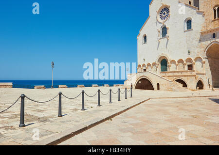 12. Jahrhundert romanischen Kathedrale von Trani, (Kathedrale San Nicola Pellegrino), Trani, Apulien, Italien Stockfoto