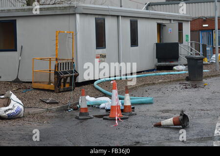 Dundee, Tayside, Scotland, UK, 8. Januar 2016 am Tag nach schweren Überschwemmungen in Dundee Energierecycling begrenzt vierziger Straße. Bildnachweis: Liam Richardson/Alamy Live News Stockfoto