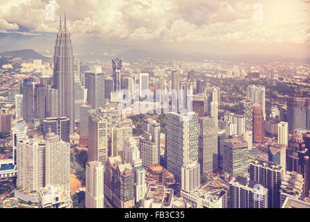 Vintage stilisierte Foto Skyline von Kuala Lumpur, Malaysia. Stockfoto