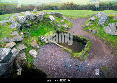 DROMBEG Stone Circle historische Stätte zeigt die alten Kochgrube. Glandore West Cork Irland Stockfoto