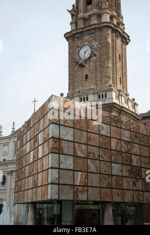 Die Kathedrale des Erlösers in Zaragoza Stockfoto