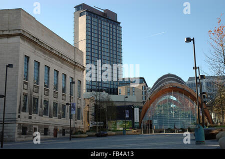 Surrey Street, Central Library, Gräber Kunst Galerie, Wintergarten, St. Paul's Tower, Stadtzentrum, Sheffield, South Yorkshire, Großbritannien Stockfoto