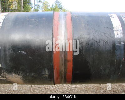 Schweißnaht an der Pipeline. Technologie des Schweißens Verbindungen. Stockfoto