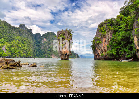 Blick auf schöne tropische Insel im Sommer Umwelt Stockfoto