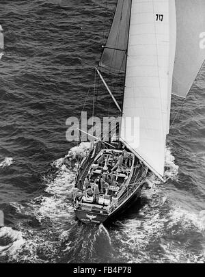 AJAX-NACHRICHTENFOTOS 27. AUGUST 1977 - SOUTHSEA, ENGLAND. CONDOR - WHITBREAD RENNSTART - HEIDE FÜHRT DAS FELD FOTO: JONATHAN EASTLAND/AJAX REF: HDD HEATH'S CONDOR 1977 3 Stockfoto