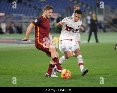 Rom, Italien. 9. Januar 2016. Francesco Totti in der italienischen Serie A Fußball Spiel AS Rom gegen AC Mailand im Olympiastadion in Rom, am 9. Januar 2016 Credit: Silvia Lore "/ Alamy Live News Stockfoto