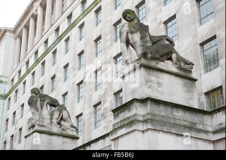 Hauptsitz des Verteidigungsministeriums auf Whitehall in London. Stockfoto