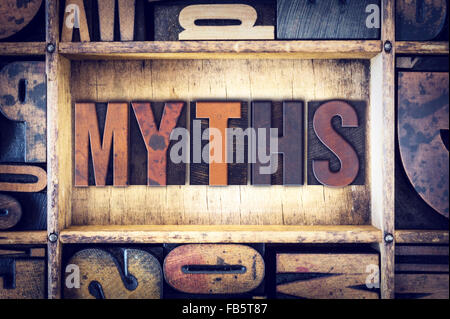 Das Wort "Mythen" in Vintage Holz Buchdruck Art geschrieben. Stockfoto