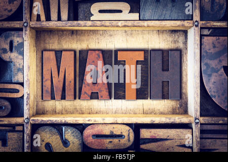 Das Wort "Math" in Vintage Holz Buchdruck Art geschrieben. Stockfoto