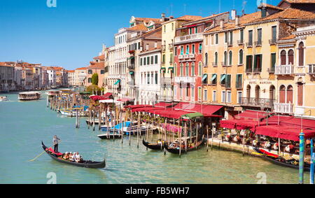 Gondel auf dem Canal Grande (Canal Grande), Venedig, Veneto, Italien, UNESCO Stockfoto