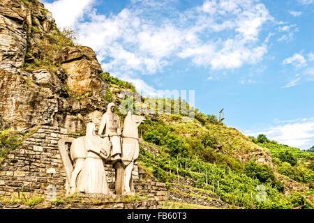 Denkmal von Richard Lionheart in der Nähe von Dürnstein, Wachau, Österreich; Denkmal von Richard Löwenherz Nahe Dürnstein Stockfoto