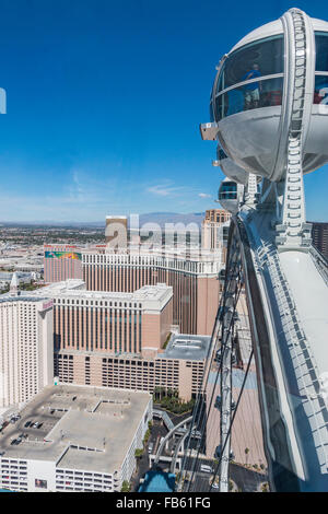 Blick auf den Las Vegas Strip von der Spitze der High Roller Riesenrad, derzeit der weltweit höchste Rad. Las Vegas, NV. Stockfoto