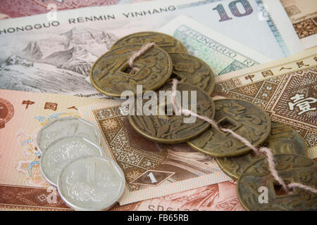 Chinesisches Geld, alte und neue Stockfoto