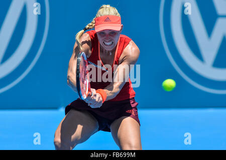 Sydney, Australien. 11. Januar 2016. Angelique Kerber (GER) in Aktion gegen Elina Svitolina (UKR) während ihre Frauen Singles match am 2. Tag bei Apia International Sydney. Bildnachweis: Action Plus Sport Bilder/Alamy Live News Stockfoto