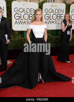 Los Angeles, Kalifornien, USA. 10. Januar 2016. Amy Schumer kommt bei den Golden Globes, Los Angeles, CA-Credit: Sydney Alford/Alamy Live News Stockfoto