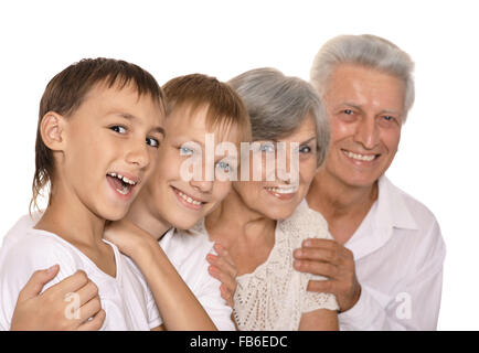 Großeltern und ihre zwei Enkel Stockfoto