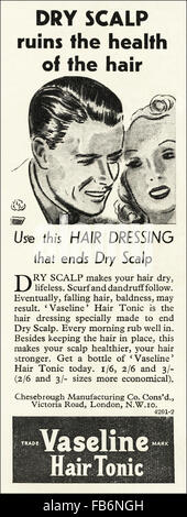 Original Vintage Anzeige aus der 1930er Jahre. Werbung ab Oktober 1939, zu Beginn des zweiten Weltkriegs Werbung Vaseline Haarwasser. Stockfoto