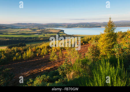 Blick über das Dorf Edderton und die umliegende Landschaft von Hill Edderton - Ross-Shire, Schottland. Stockfoto