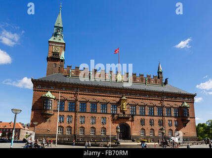 Rathaus in Rathausplatz (Rådhuspladsen), Copenhagen, Seeland, Dänemark, Skandinavien, Europa Stockfoto