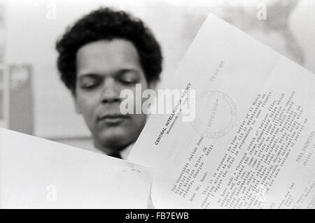 Julian Bond, 75, einer der Gründer von SNCC - The Student Non-Violent Coordinating Committee und später Vorsitzender der NAACP. Stockfoto