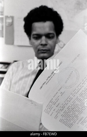 Julian Bond, 75, einer der Gründer von SNCC - The Student Non-Violent Coordinating Committee und später Vorsitzender der NAACP. Stockfoto