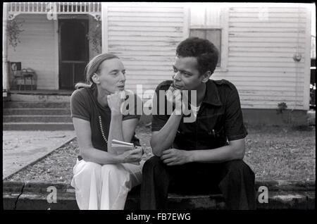 Bürgerrechtler, Politiker, Schauspieler und ehemaliger Vorsitzender der NAACP, Julian Bond, ist im Alter von 75 Jahren gestorben. Stockfoto