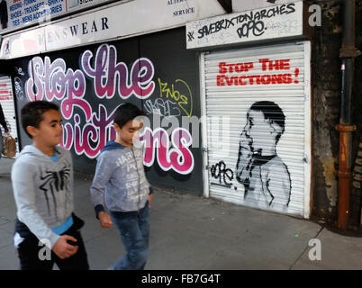 Speichern Sie Brixton-Kampagne von Gentrifizierung und die Räumung der Geschäfte von Network Rail Atlantic Road Brixton South London Stockfoto