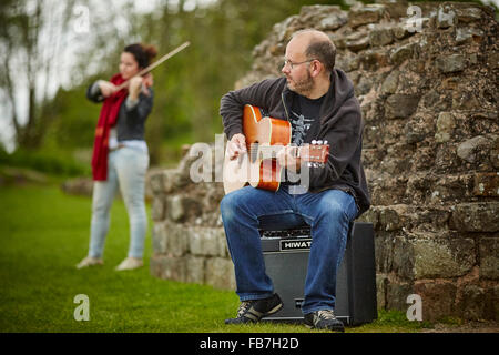 BBC Music Day "für die Liebe zur Musik" Hadrianswall Sound 2015 bei Banken-Ost-Turm an der Wand sound Festival Attraktion Stockfoto