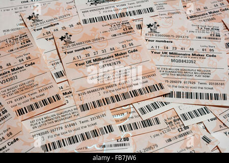 Sammlung von Euro Millions Lotterie-Tickets, kein Gewinner Stockfoto