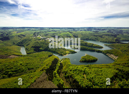 Luftbild, Rur Reservoir, Naturschutzgebiet, ehemalige Ordensburg Vogelsang ist ein errichtet von den Nazis auf dem Berg Erpenscheid Stockfoto