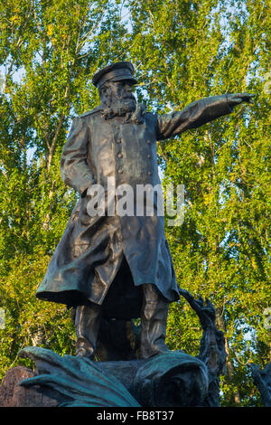 Denkmal für Vize-Admiral Stepan Makarov, Kronstadt, St Petersburg, Russland Stockfoto