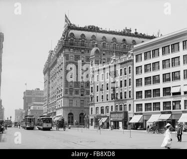 Straßenszene, Hotel Astor und Astor Theater, Broadway, Times Square, New York City, USA, um 1910 Stockfoto