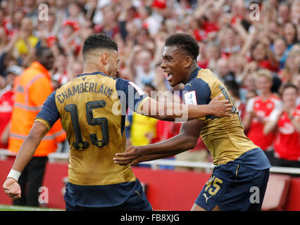 LONDON, ENGLAND - 25. Juli 2015: The Emirates Cup-Spiel zwischen Arsenal V Olympique Lyonnais The Emirates Stadium. Stockfoto