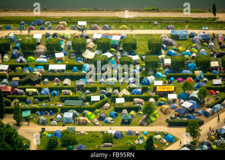 Luftaufnahme, Rock Hard Festival 2015, camping, Zelte, Rock-Fans, Amphitheater Gelsenkirchen am Rhein-Herne-Kanal, Gelsenkirchen, Stockfoto