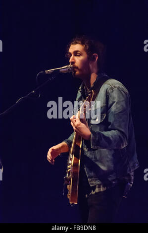 Liverpool, Großbritannien. 12. Januar 2016. Grammy Nominee, Hozier, der Irische Sänger und Songwriter, führt auf dem Empire Theatre, Liverpool. © Paul Warburton/Alamy leben Nachrichten Stockfoto