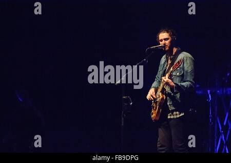 Liverpool, Großbritannien. 12. Januar 2016. Grammy Nominee, Hozier, der Irische Sänger und Songwriter, führt auf dem Empire Theatre, Liverpool. © Paul Warburton/Alamy leben Nachrichten Stockfoto