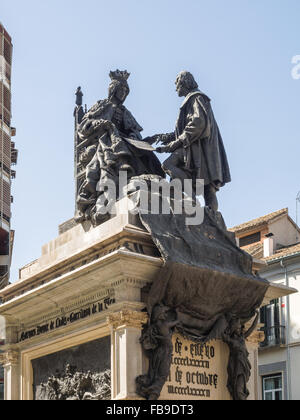 Denkmal für Ferdinand und Isabella, Plaza Isabel la Catolica, Granada, Provinz Granada, Andalusien, Spanien Stockfoto