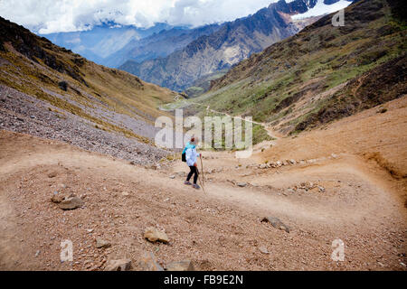 Wanderer auf der Inka-Trail, Peru Choquequirao (Wiege des Goldes). Stockfoto